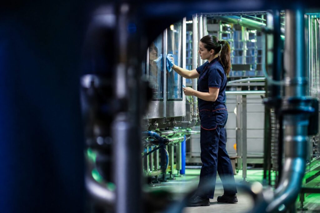 Maschinenreinigung in einem Berliner Industriebetrieb durch G+C Facility